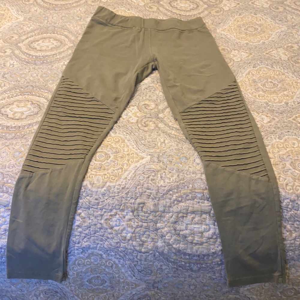 Charlie Paige Moto leggings